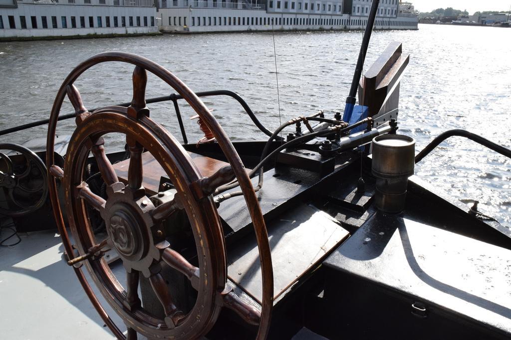 Boat-Apartment Rotterdam Fokkelina 외부 사진